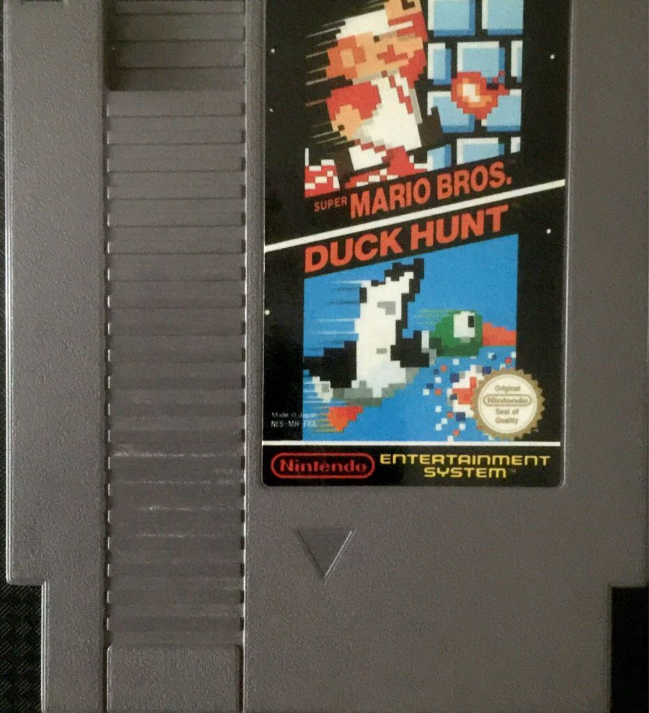 Super Mario Bros / Duck Hunt - Nintendo Entertainment System (NES) (Nintendo - 2) video game collectible - Main Image 1