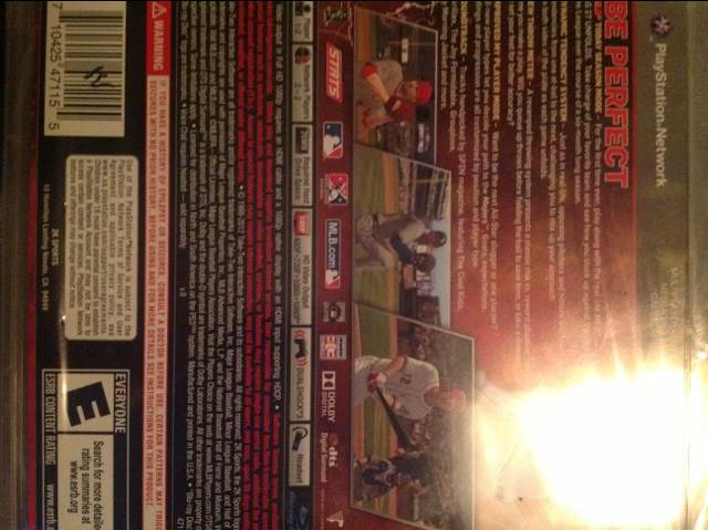 Major League Baseball 2K12 - Sony PlayStation 3 (PS3) video game collectible - Main Image 2