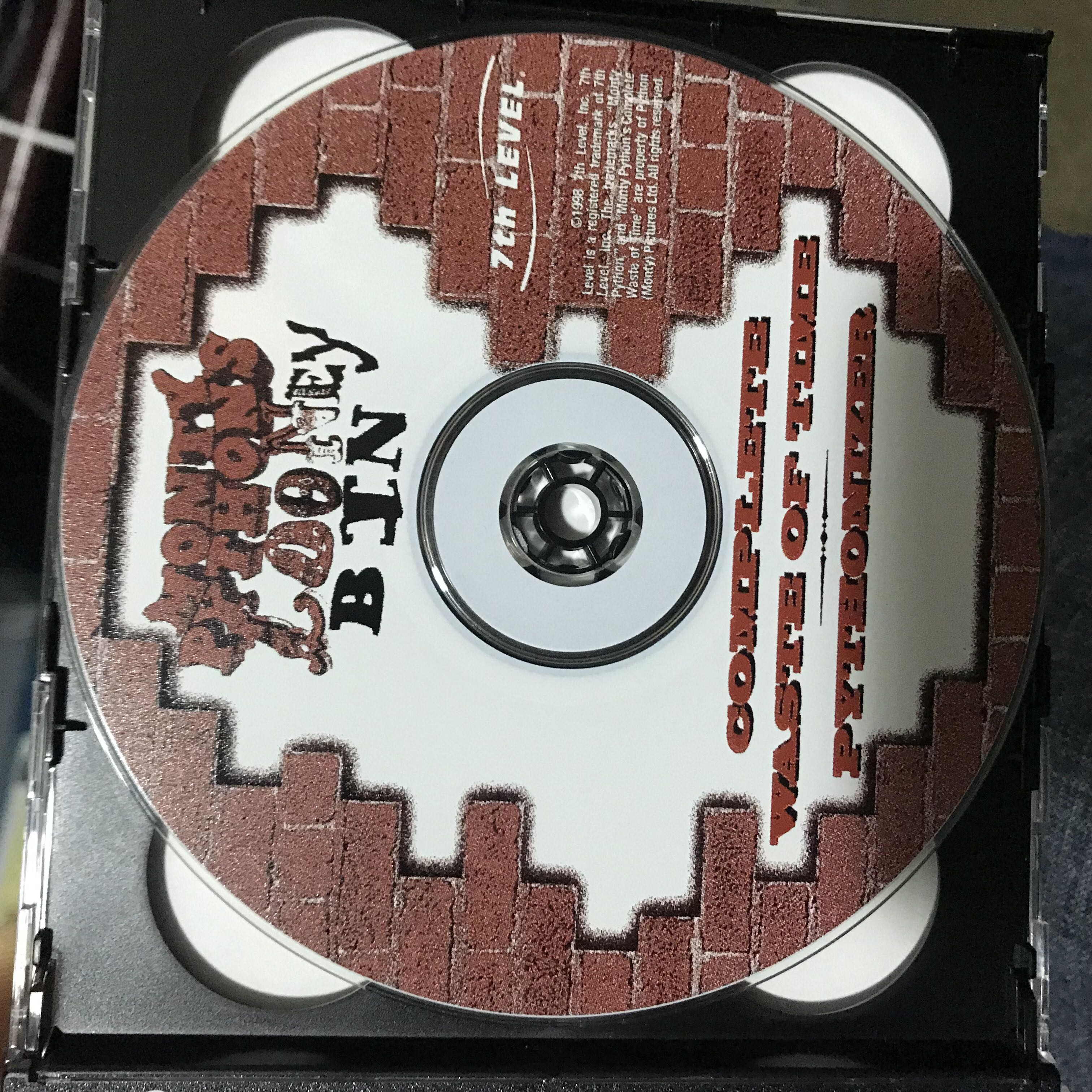 Monty Python’s Looney Bin - PC (7th Level) video game collectible [Barcode 696055102976] - Main Image 3