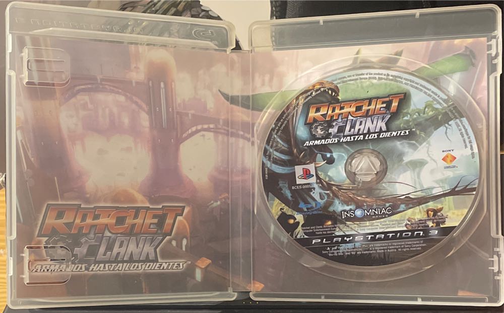 Ratchet & Clank: Armados Hasta Los Dientes - Sony PlayStation 3 (PS3) (Insomniac - 1) video game collectible [Barcode 711719444053] - Main Image 4