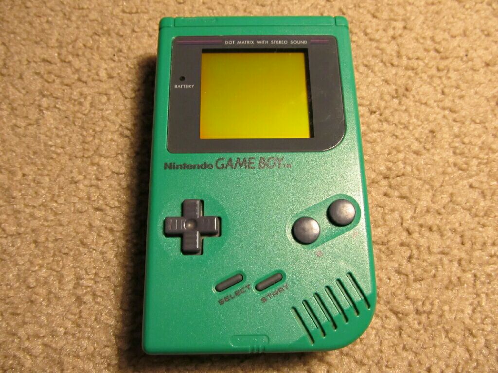 Game Boy Color Green - Nintendo Game Boy Color video game collectible - Main Image 1
