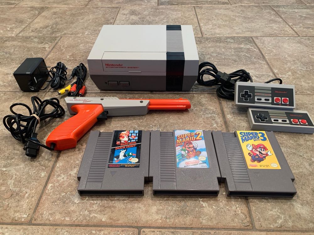 Nintendo - Nintendo Entertainment System (NES) (Nintendo) video game collectible - Main Image 2