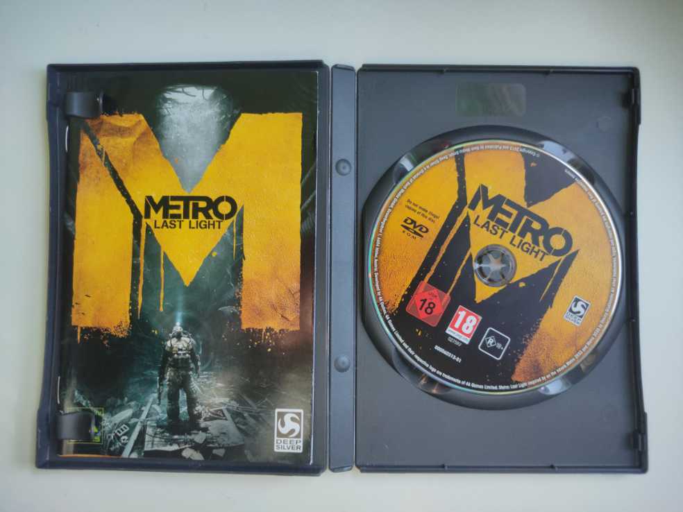 Metro: Last Light - PC (Deep Silver) video game collectible [Barcode 4020628091279] - Main Image 4