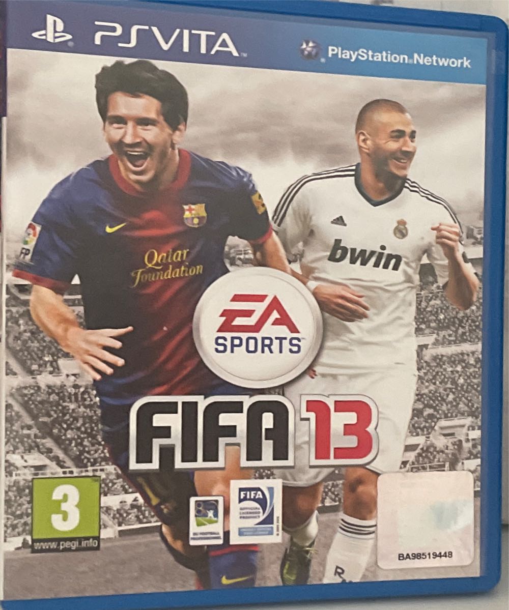 FIFA 13 - Sony PlayStation Vita (PS Vita) (Ea Sports - 1) video game collectible [Barcode 5030933109902] - Main Image 3