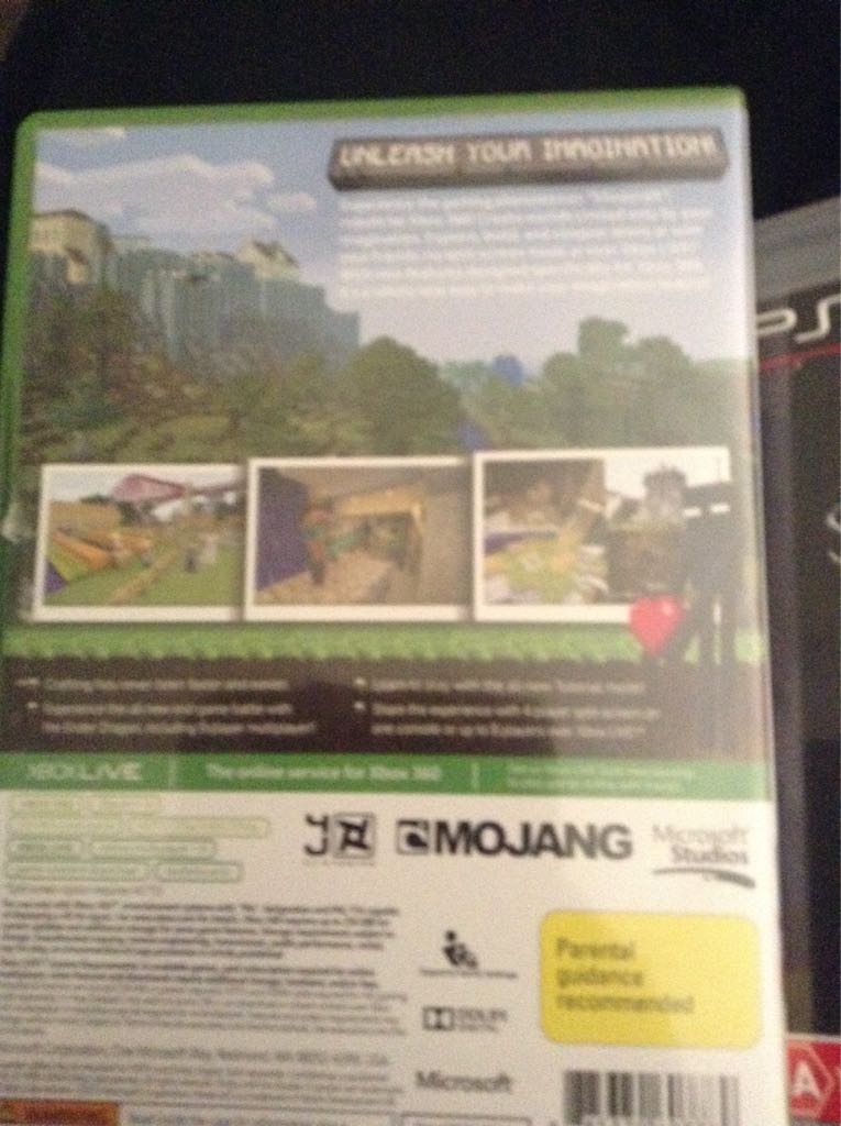 Minecraft: Xbox 360 Edition - Microsoft Xbox 360 (Mojang - 1) video game collectible [Barcode 885370607789] - Main Image 2