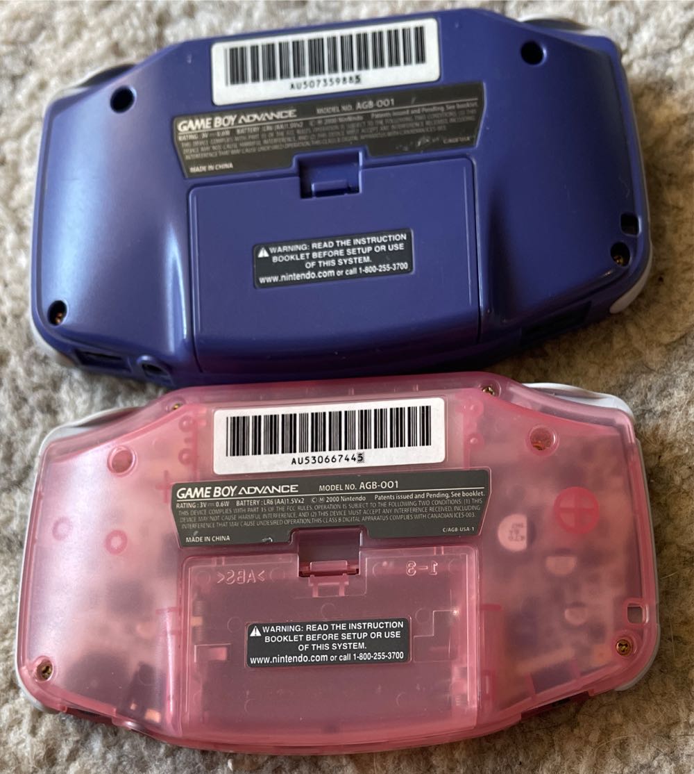 Game Boy Advance (2) (Pink & Blue) - Nintendo Game Boy Advance (GBA) video game collectible - Main Image 3