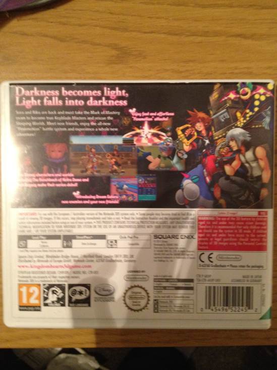 Kingdom Hearts 3D: Dream Drop Distance - Nintendo 3DS (Square Enix - 1) video game collectible [Barcode 045496522452] - Main Image 2