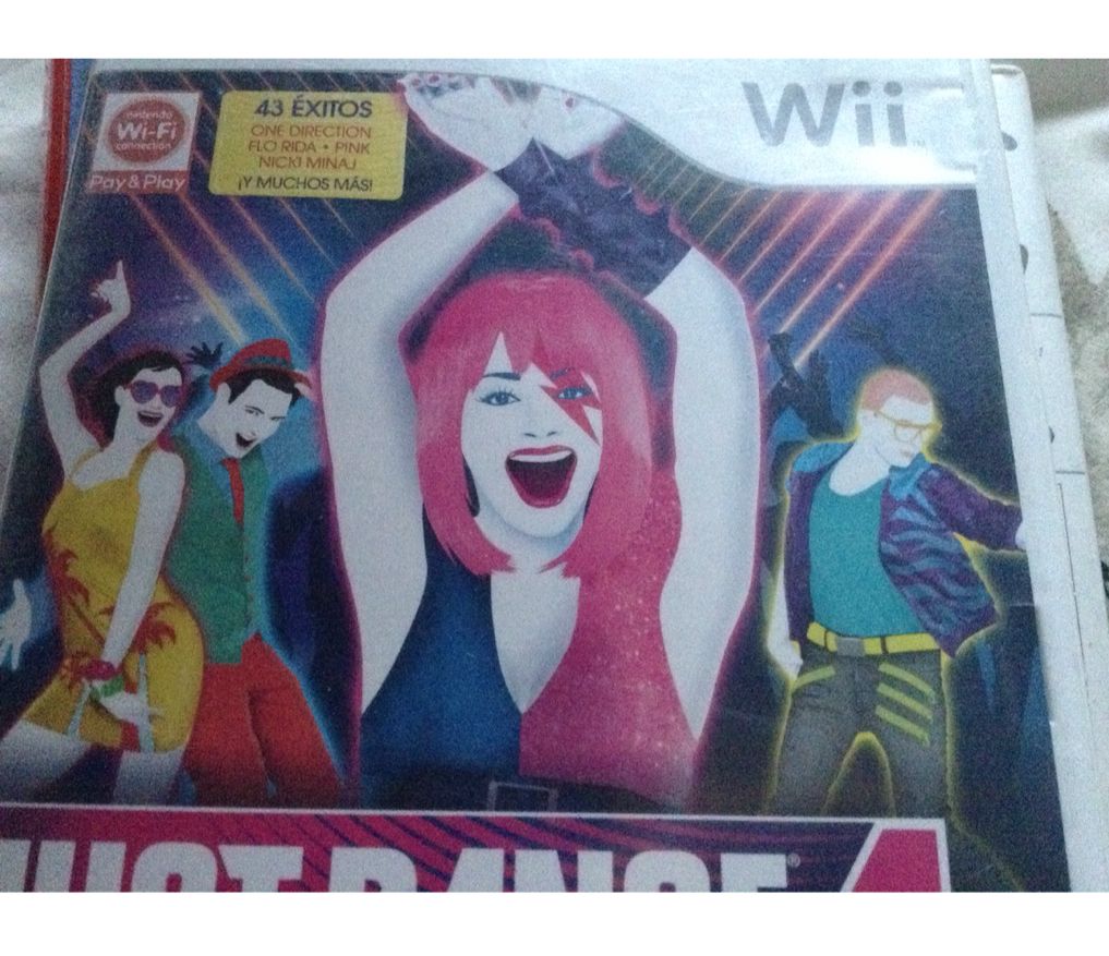 Just Dance 4 - WII - Nintendo Wii video game collectible [Barcode 3307215647196] - Main Image 1