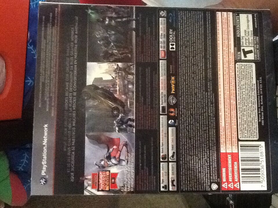 Injustice: Gods Among Us (Collector’s Edition) - Sony PlayStation 3 (PS3) (1-2) video game collectible [Barcode 7509036518815] - Main Image 2