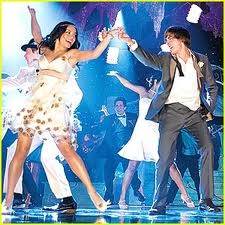 Sarah - Microsoft Xbox 360 video game collectible - Main Image 2