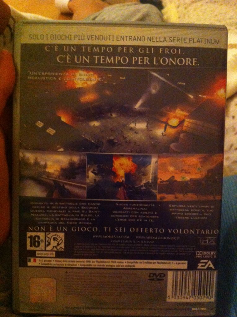 Medal Of Honor European Assault - Sony PlayStation 2 (PS2) (1) video game collectible [Barcode 5030947050290] - Main Image 2