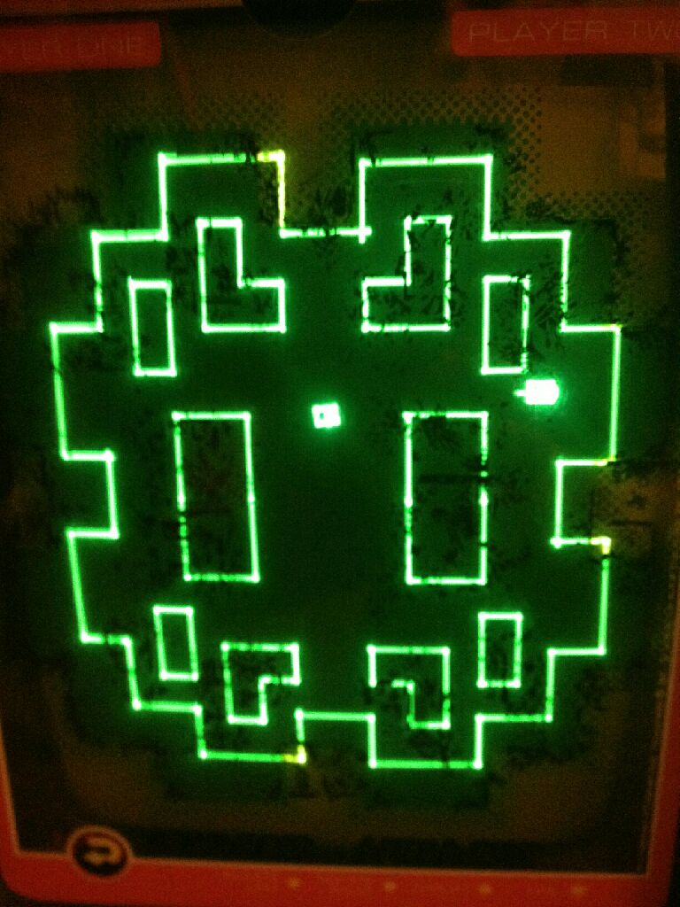 Armor..Attack - Vectrex video game collectible - Main Image 2