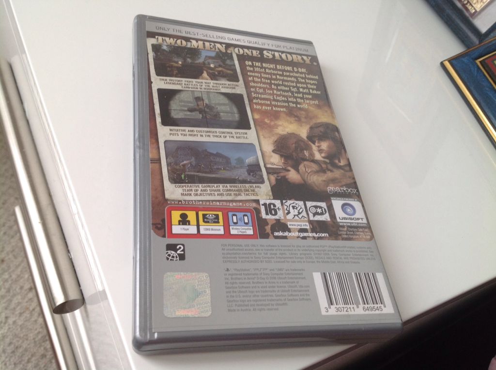 Brothers in Arms: D-Day - Sony PlayStation Portable (PSP) video game collectible [Barcode 3307211649545] - Main Image 2