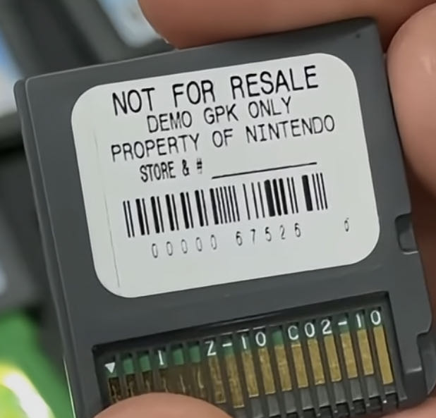 Pokémon Ranger: Shadows of Almia Demo Not For Resale - Nintendo DS video game collectible [Barcode 045496467791] - Main Image 2