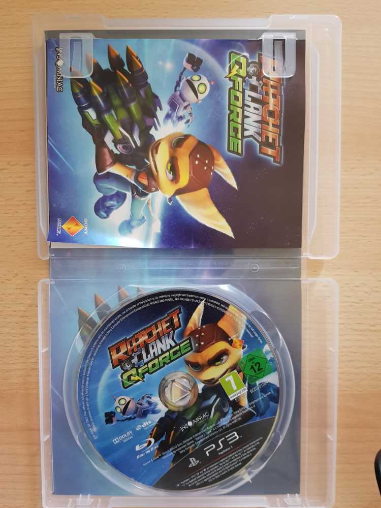 Ratchet & Clank Q Force - Sony PlayStation 3 (PS3) (Insomniac - 1-2 Offline/2-4 Online) video game collectible [Barcode 711719265733] - Main Image 3