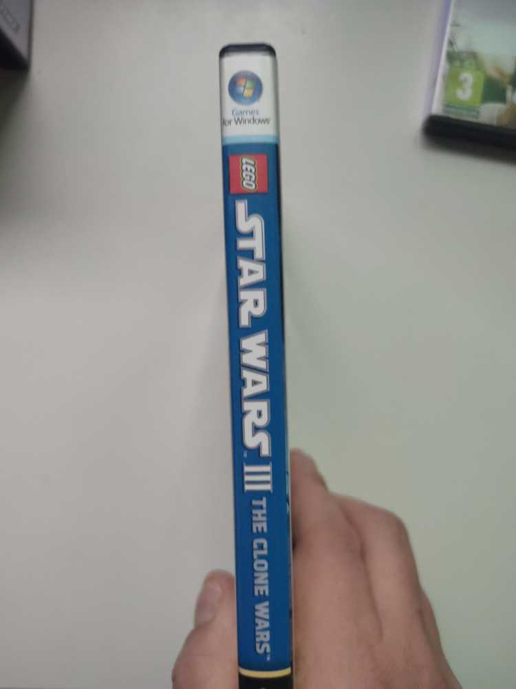 LEGO Star Wars III: The Clone Wars - Microsoft Xbox 360 video game collectible [Barcode 4012160460064] - Main Image 3