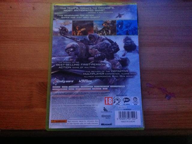 Call of Duty: Modern Warfare 2 - Microsoft Xbox 360 (Activision - 1) video game collectible [Barcode 5030917071027] - Main Image 2