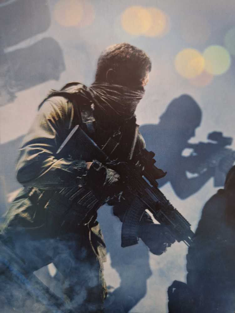 Call Of Duty Ghosts - Sony PlayStation 4 (PS4) (Activision) video game collectible - Main Image 2