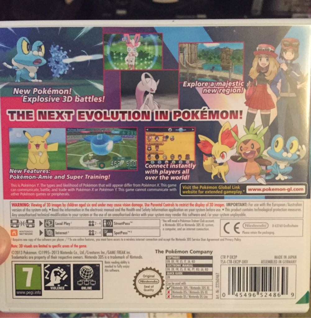 Pokémon Y - Nintendo 3DS video game collectible [Barcode 045496524869] - Main Image 2