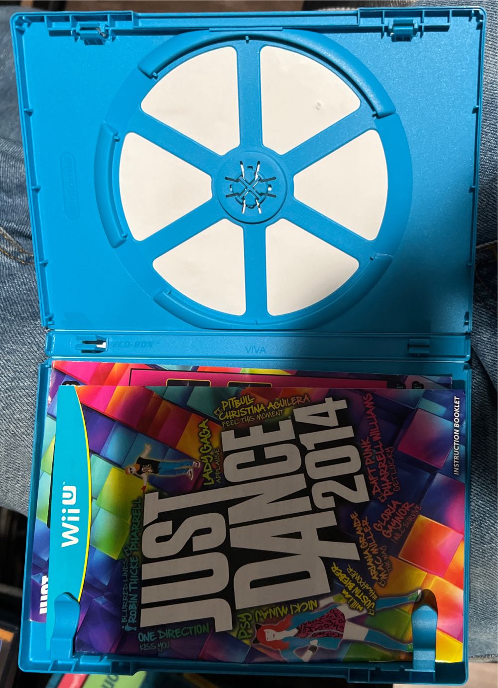 Just Dance 2014 - Nintendo Wii U (Ubisoft - 4) video game collectible [Barcode 008888188223] - Main Image 3