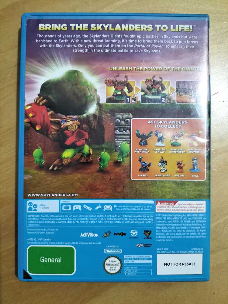 Skylanders Giants - Nintendo Wii U video game collectible - Main Image 2