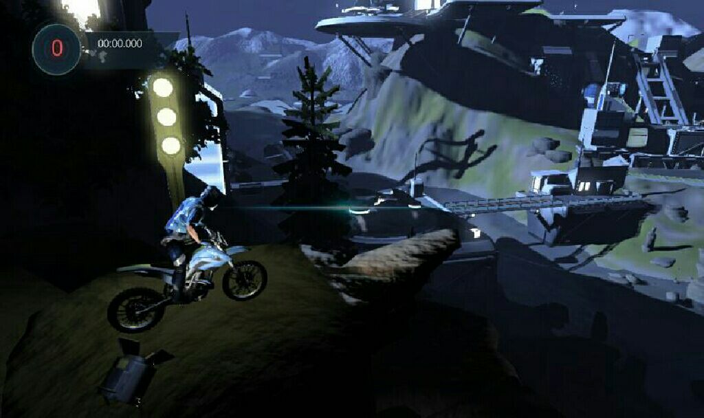 Trials Fusion - Microsoft Xbox 360 video game collectible - Main Image 2