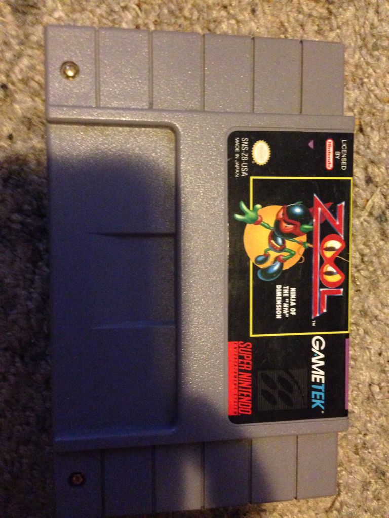 Zool: Ninja Of The "Nth” Dimension - Nintendo Super Nintendo Entertainment System (SNES) video game collectible - Main Image 2