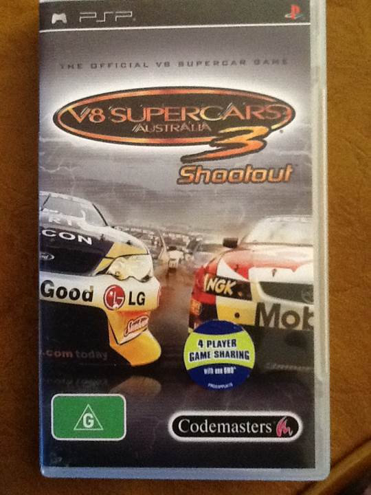 V8 Supercars Australian 3 Shootout - Sony PlayStation Portable (PSP) video game collectible - Main Image 1