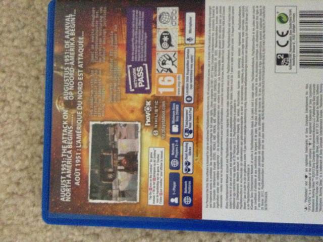 Resistance: Burning Skies - Sony PlayStation Vita (PS Vita) (Sony Computer Entertainment Europe - 1) video game collectible [Barcode 711719237532] - Main Image 2