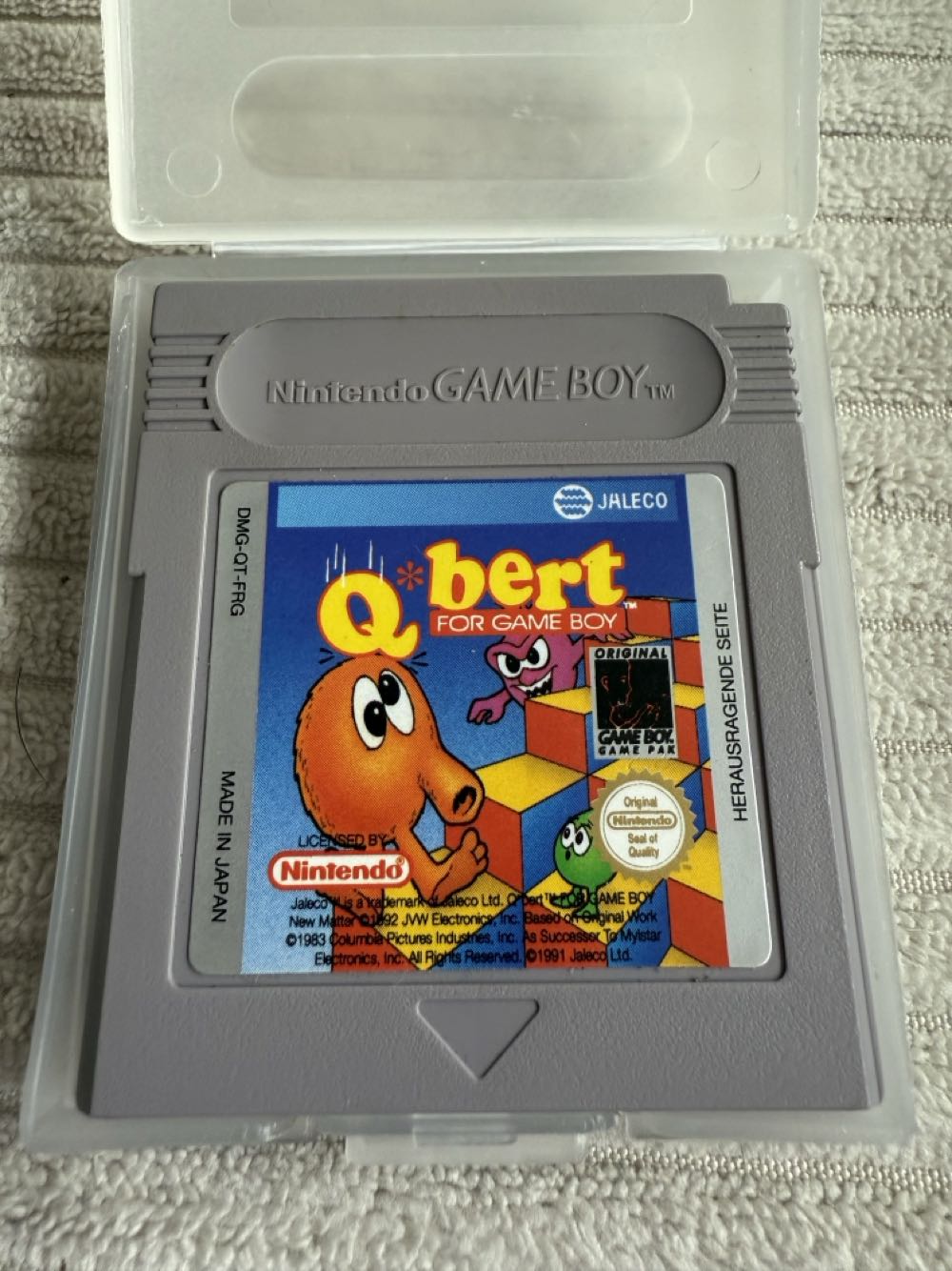 Q Bert - Nintendo Game Boy video game collectible - Main Image 2