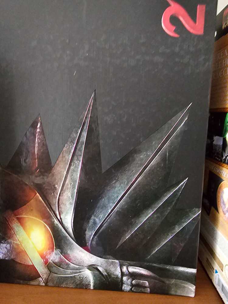 The Witcher 2 Collectors Edition - PC video game collectible [Barcode 3391891954358] - Main Image 2