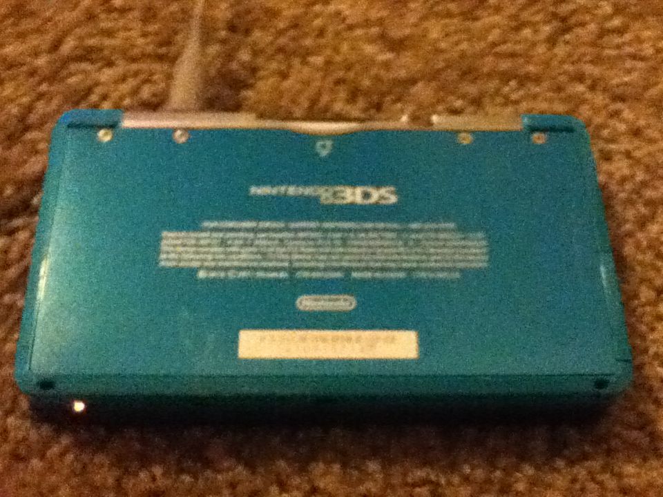 Nintendo 3DS System Aqua Blue - Nintendo 3DS (Nintendo) video game collectible - Main Image 2