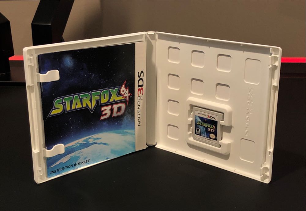 Star Fox 64 3D - Nintendo 3DS (Nintendo - 1-4) video game collectible [Barcode 045496741624] - Main Image 3