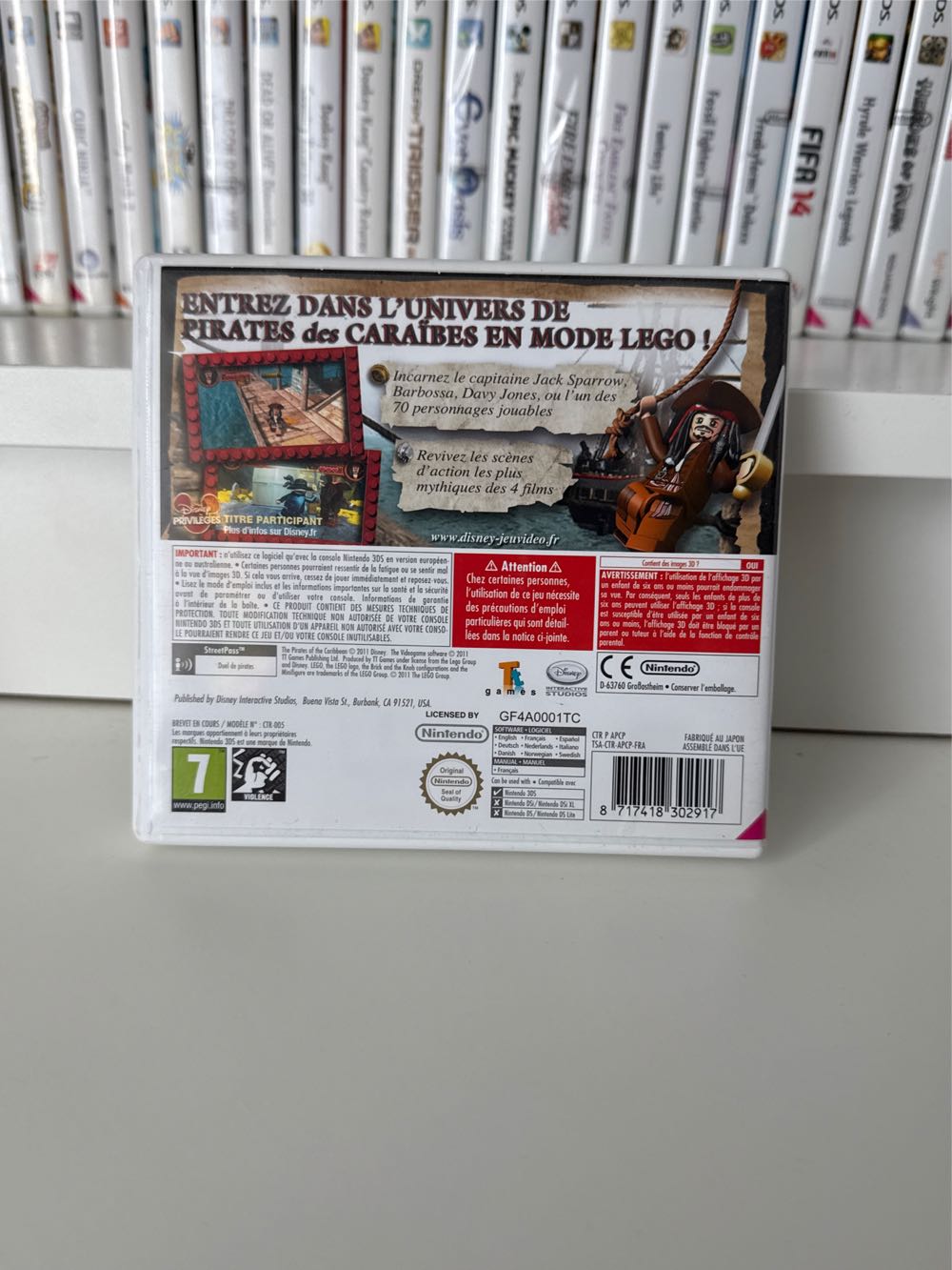 Lego Pirates Des Caraibes - Nintendo 3DS (Disney Interactive Studios - 1) video game collectible [Barcode 8717418302917] - Main Image 2