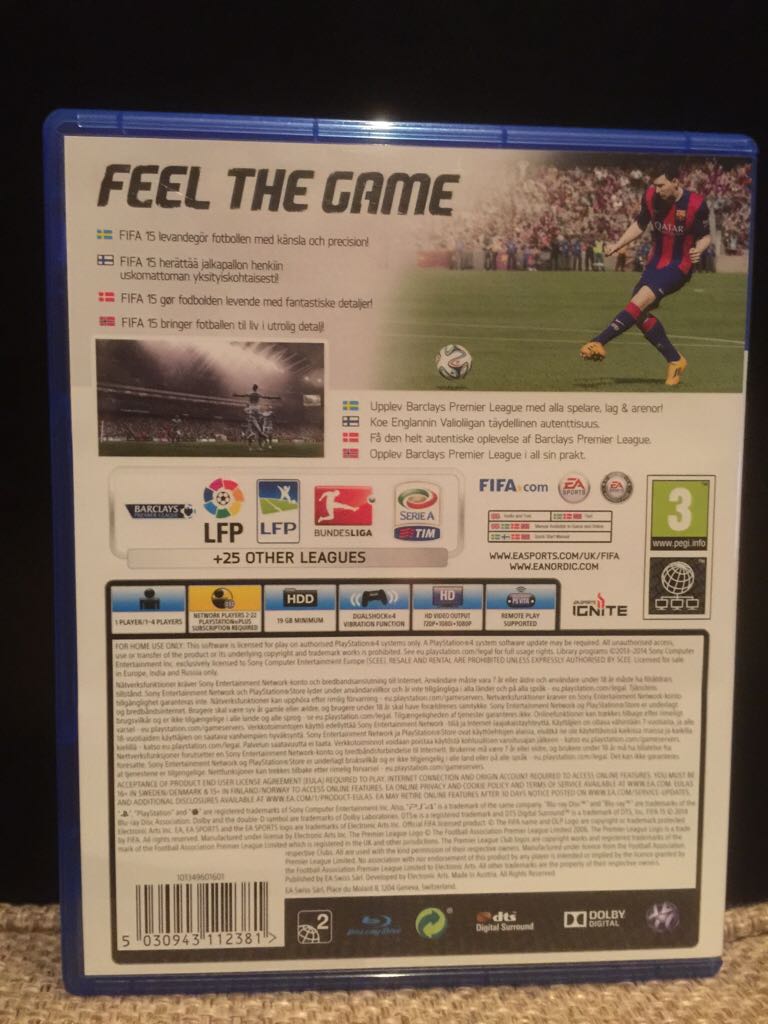 FIFA 15 - Sony PlayStation 4 (PS4) (Ea Sports - 1-4) video game collectible [Barcode 5030943112381] - Main Image 2