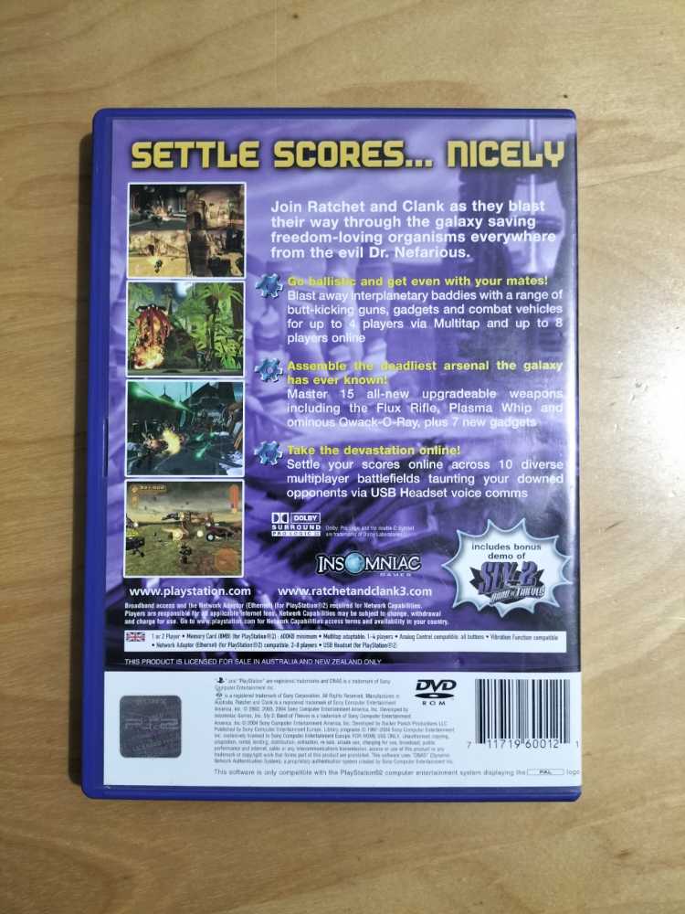 Ratchet & Clank 3: Up Your Arsenal - Sony PlayStation 2 (PS2) (Sony Computer Entertainment Europe - 2) video game collectible [Barcode 711719600121] - Main Image 2