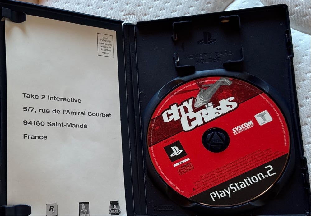City Crisis - Sony PlayStation 2 (PS2) (Take Two Interactive - 1) video game collectible [Barcode 5026555300360] - Main Image 3