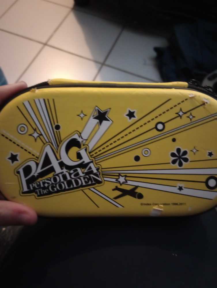 Persona 4 Golden (Solid Gold Premium Edition) - Sony PlayStation Vita (PS Vita) (Atlus - 1) video game collectible [Barcode 730865200061] - Main Image 3