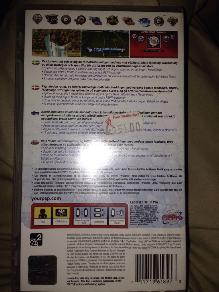 world tour soccer 2 - Sony PlayStation Portable (PSP) (Sony Computer Entertaiment - 1) video game collectible - Main Image 2