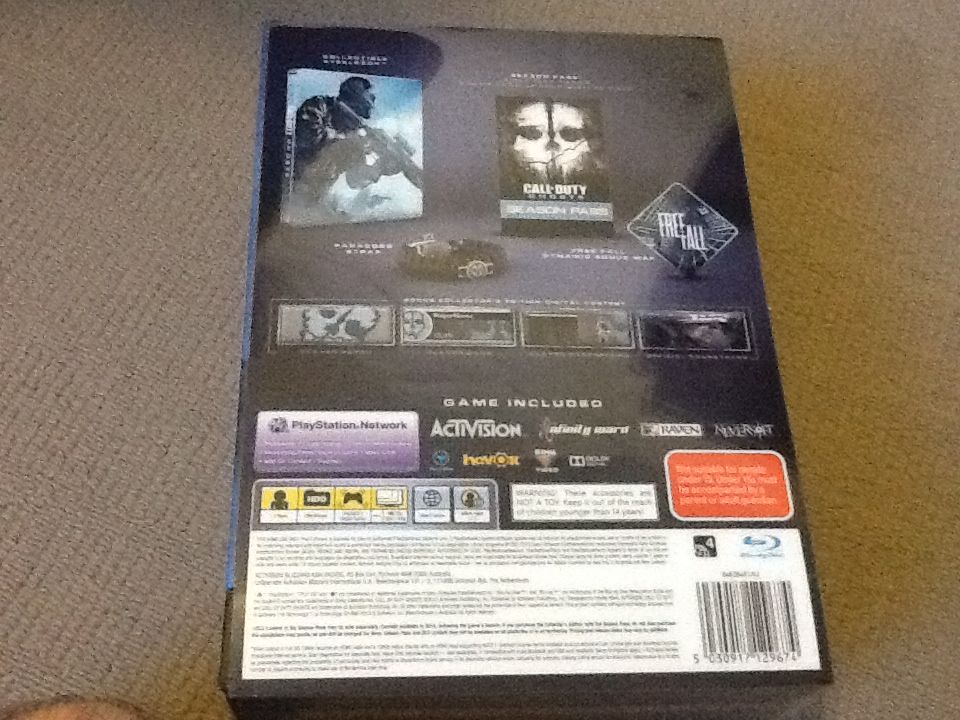 Call Of Duty: GHOSTS Hardened Edition - Sony PlayStation 3 (PS3) (Activision - 1-12) video game collectible [Barcode 5030917129674] - Main Image 2