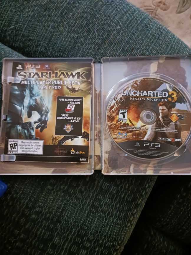 Uncharted 3 Collector’s Edition - Sony PlayStation 3 (PS3) (Sony Computer Entertainment) video game collectible - Main Image 2