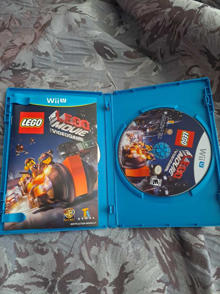 LEGO Movie Videogame - Nintendo Wii U (WB Interactive Entertainment - 2) video game collectible [Barcode 883929375295] - Main Image 3