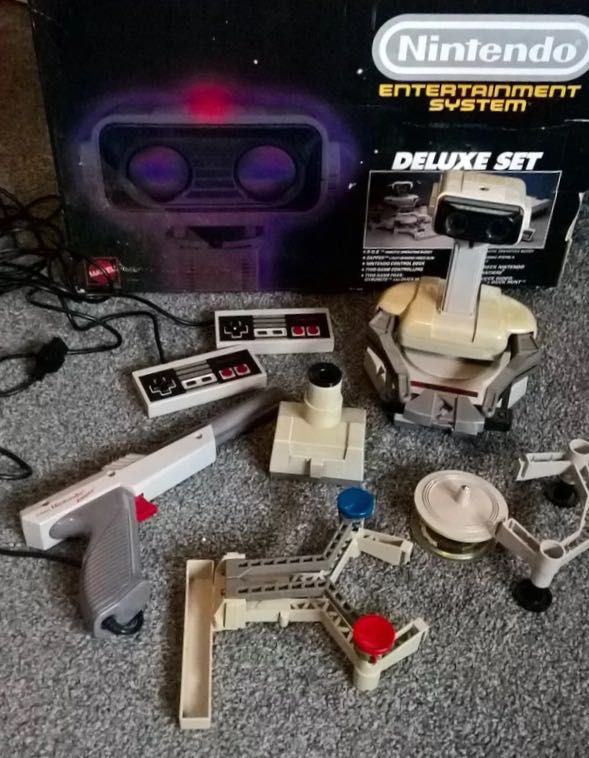 Console Nintendo Nes Deluxe Set Rob  video game collectible - Main Image 1