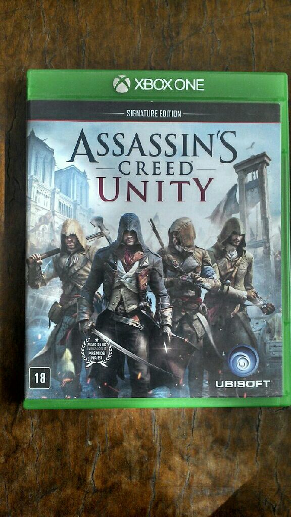 Assassin’s Creed Unity - Microsoft Xbox One video game collectible - Main Image 2