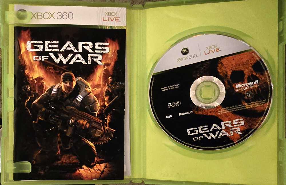 Gears Of War 1 - Microsoft Xbox 360 (Microsoft Game Studios - 2) video game collectible [Barcode 38572373576] - Main Image 3