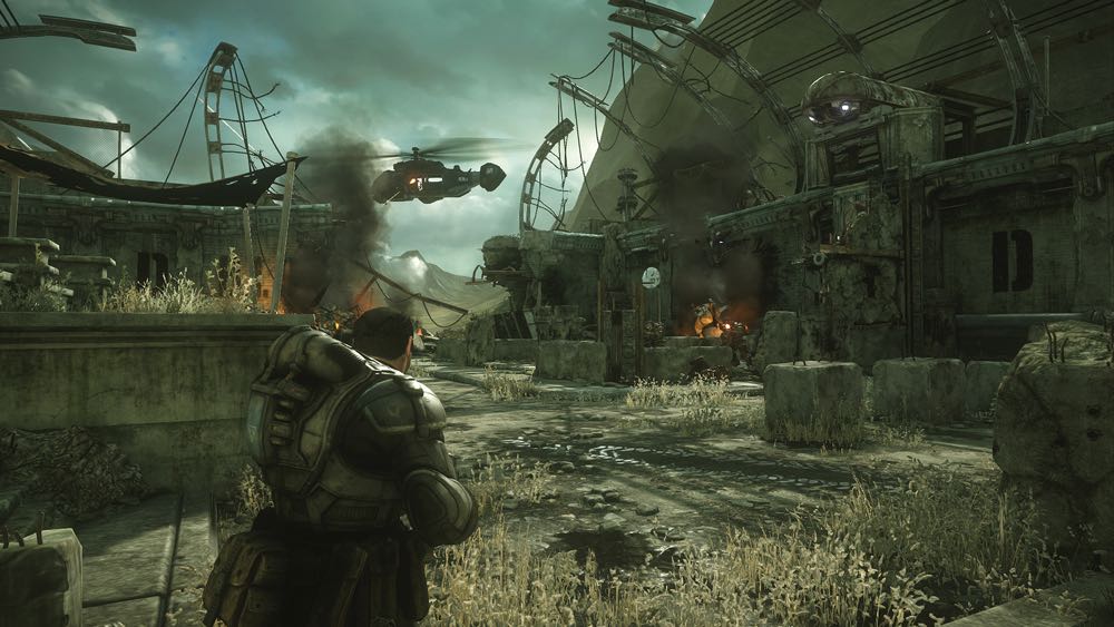 Gears Of War - Microsoft Xbox 360 (Microsoft Studios - 2) video game collectible [Barcode 882224262712] - Main Image 4
