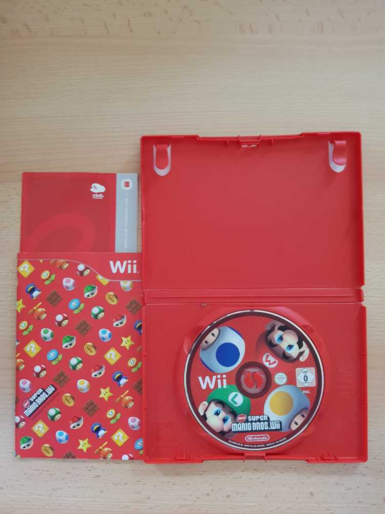 New Super Mario Bros. Wii - Nintendo Wii (Nintendo - 4) video game collectible [Barcode 045496368128] - Main Image 3