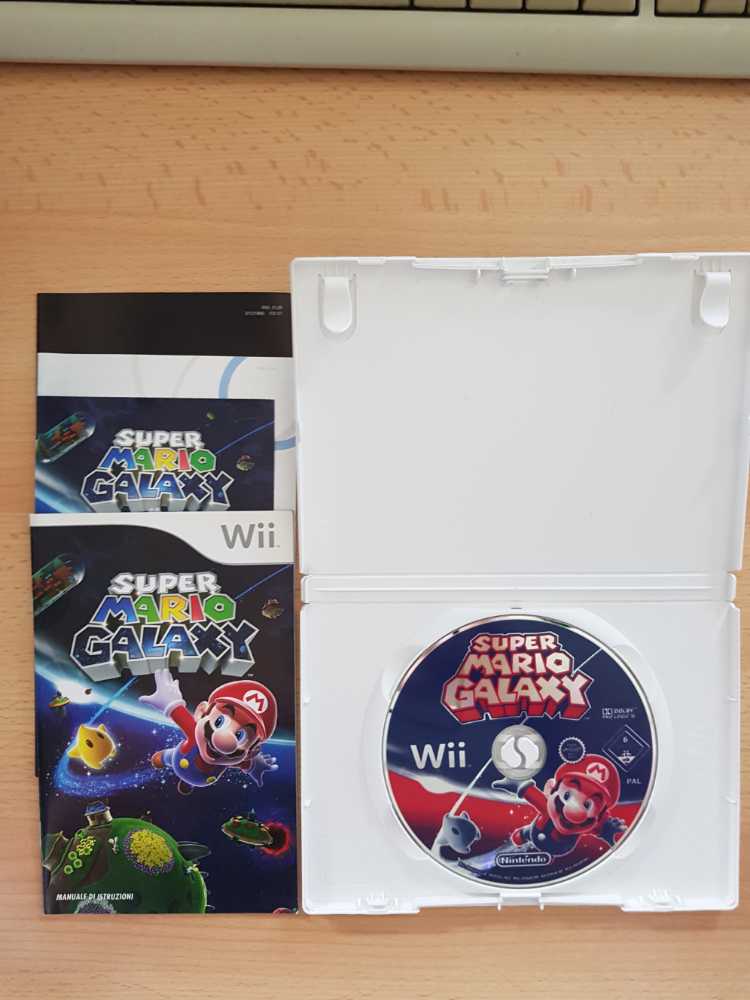Super Mario Galaxy - Nintendo Wii (Nintendo - 1/4) video game collectible [Barcode 045496363963] - Main Image 3