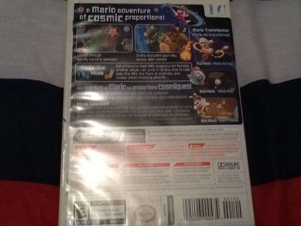 Super Mario Galaxy - Nintendo Wii video game collectible - Main Image 2