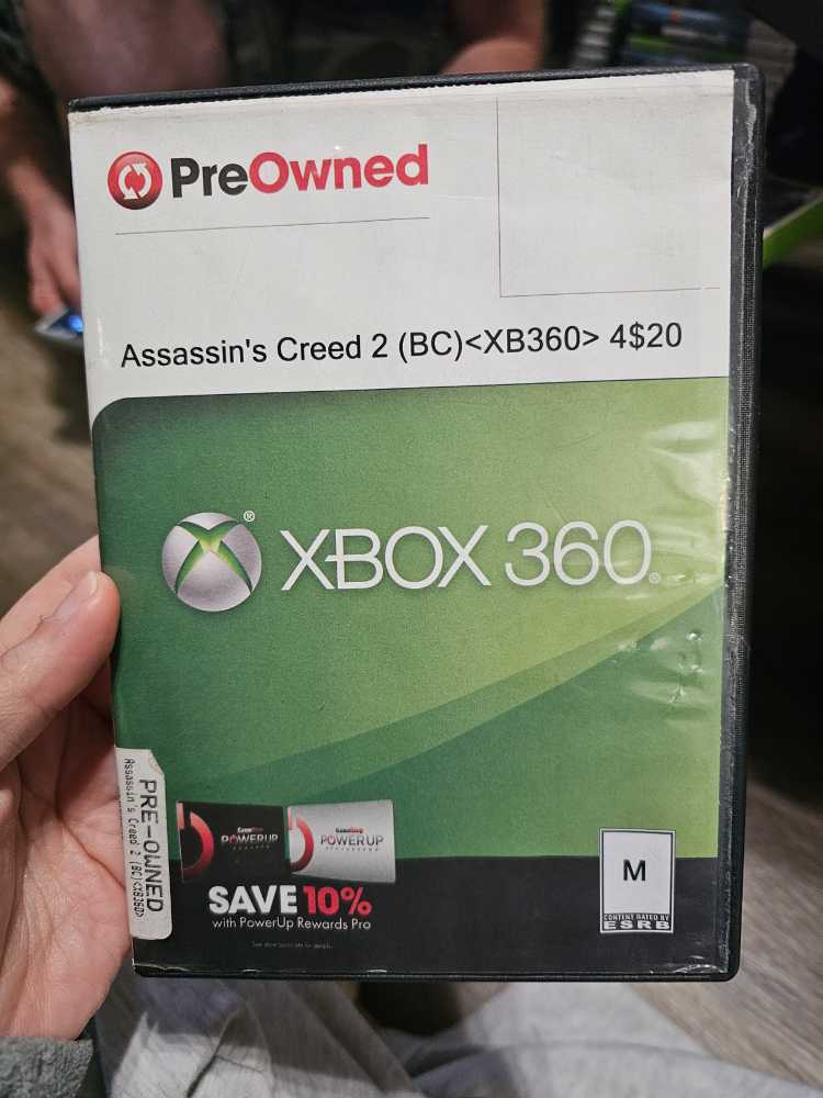 Assassins Creed II - Microsoft Xbox 360 (Ubisoft - 1) video game collectible [Barcode 00888822022] - Main Image 2